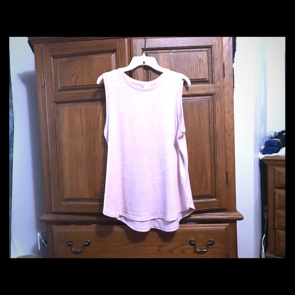 Tank - Picture 1 of 1